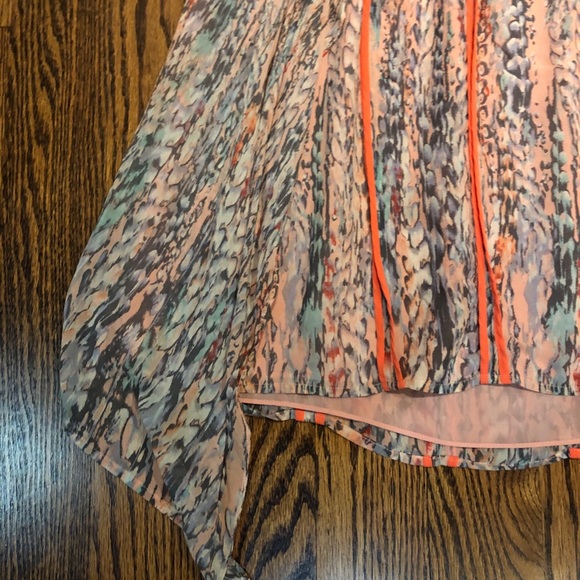 BCBG MaxAzria summer sleeveless silk dress with lining - Picture 3 of 6